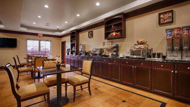 Best Western Plus Manvel Inn & Suites - photo 44