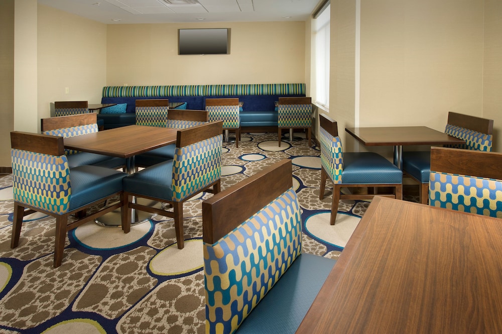 Holiday Inn El Paso Airport by IHG - photo 22