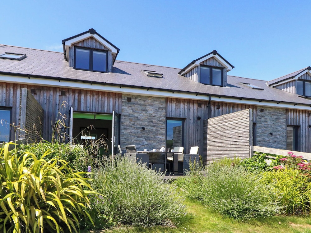Overcombe Mill - carbon neutral hotel in Weymouth