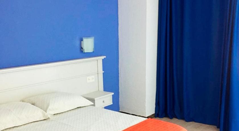 Hotel Kross Marina Sur in Torremolinos, Spain