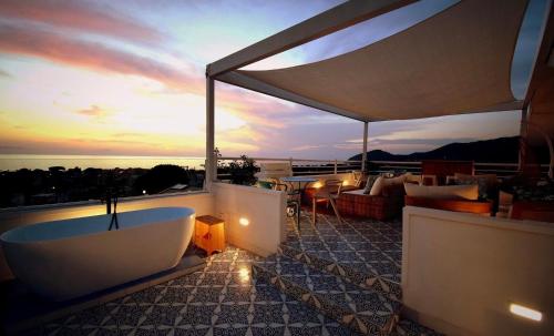 vist'Amare — 4-Star Luxury Hotel in Santa Maria, Italy