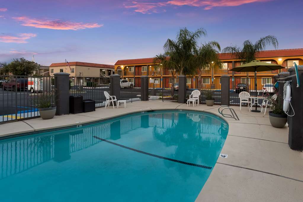 Quality Inn Redding near I 5 - photo 7