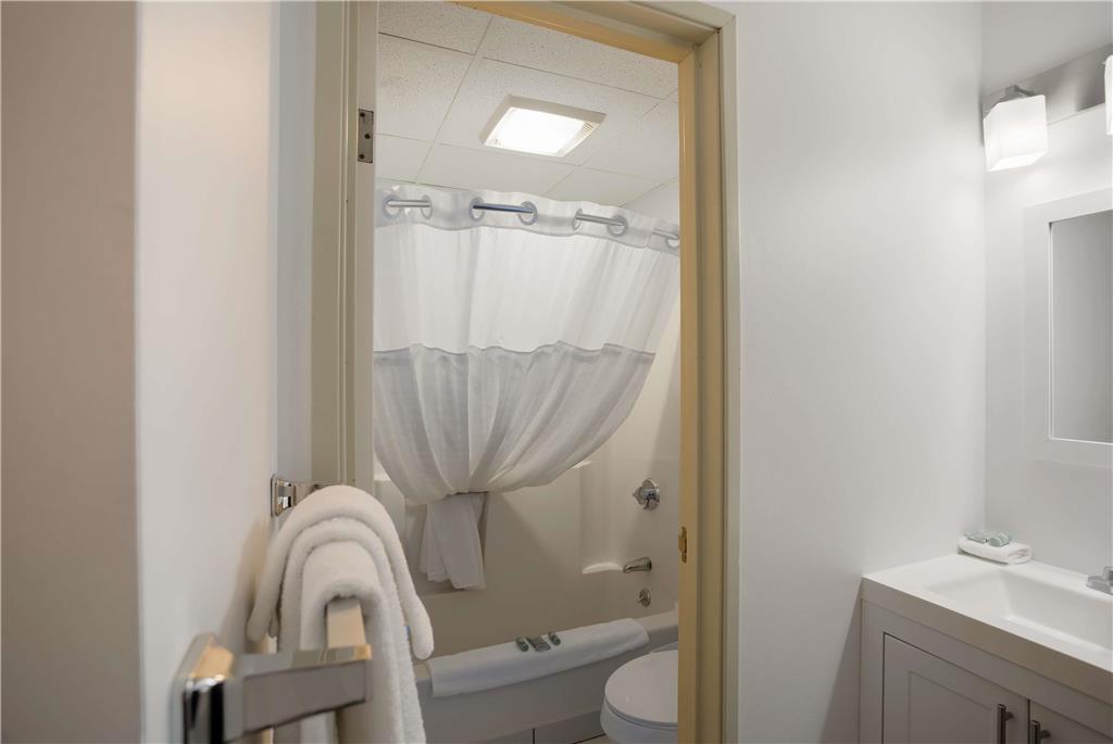 The SureStay Hotel by Best Western Presque Isle - photo 14