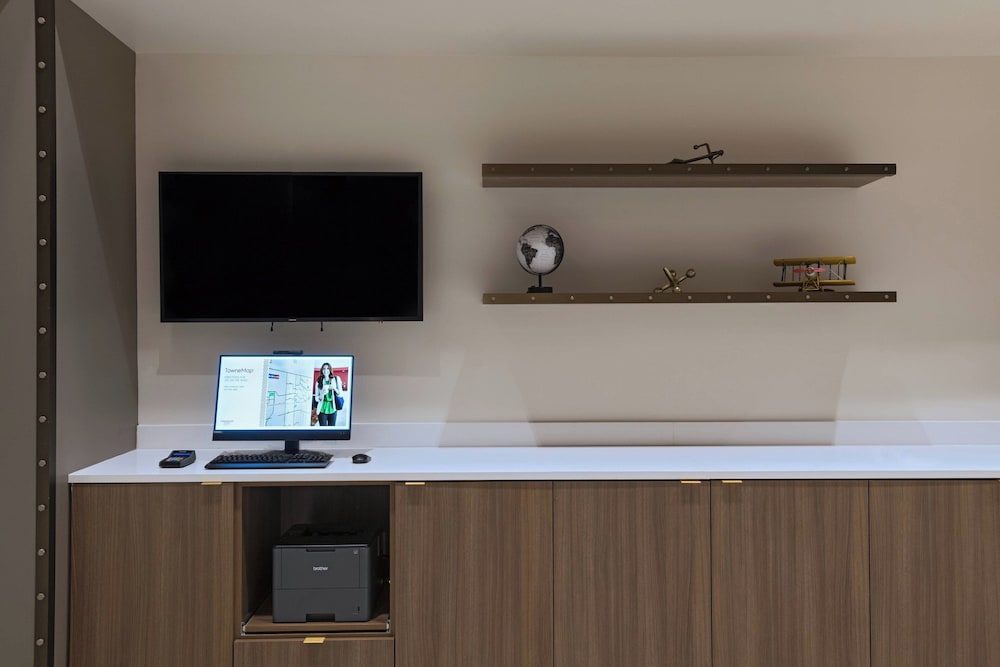 TownePlace Suites by Marriott San Diego Airport Liberty Station - photo 31