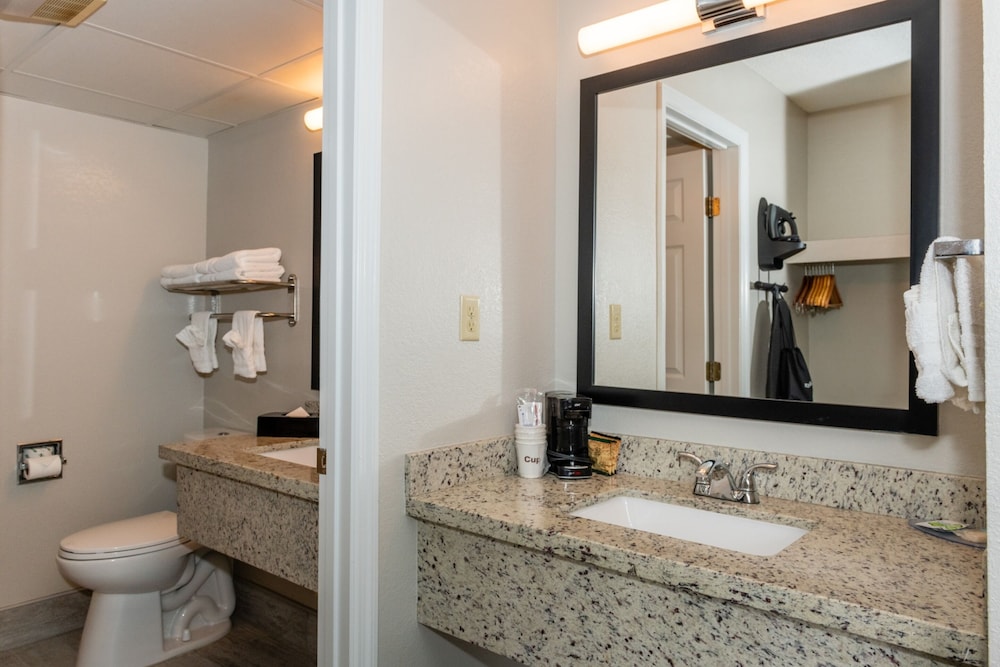 Twin Mountain Inn & Suites - photo 46
