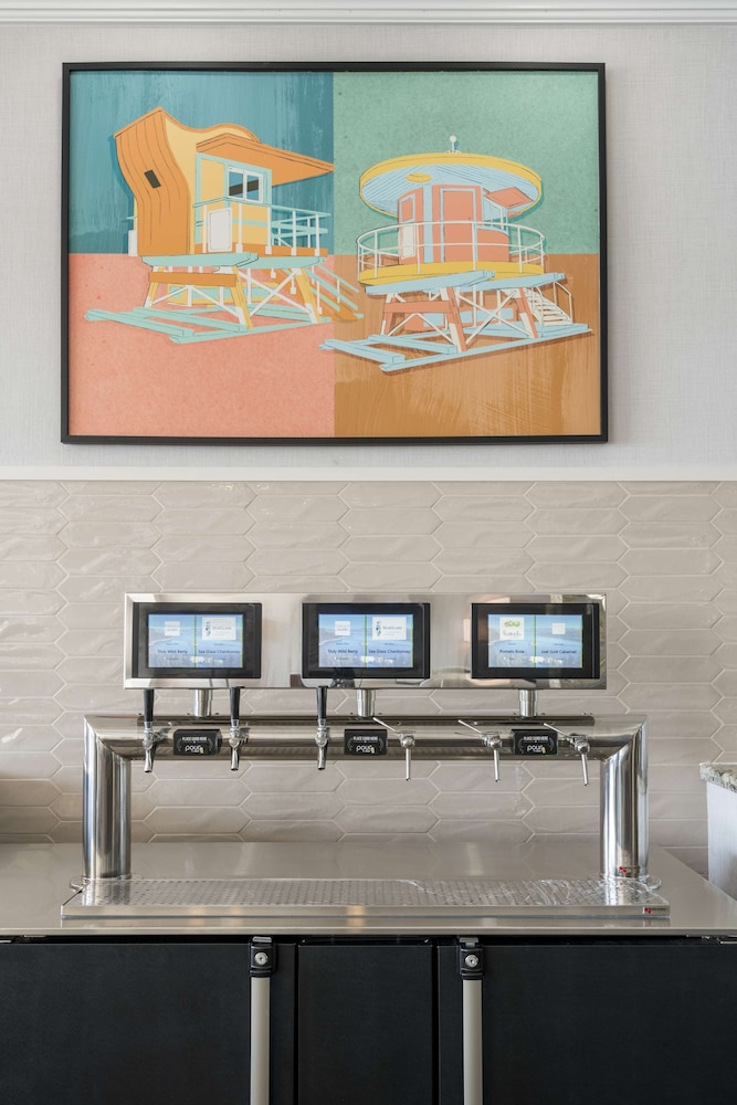 Homewood Suites Miami Airport Blue Lagoon - photo 43
