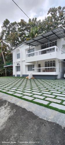 Genesis Spaces 6 guests in Kottayam, India