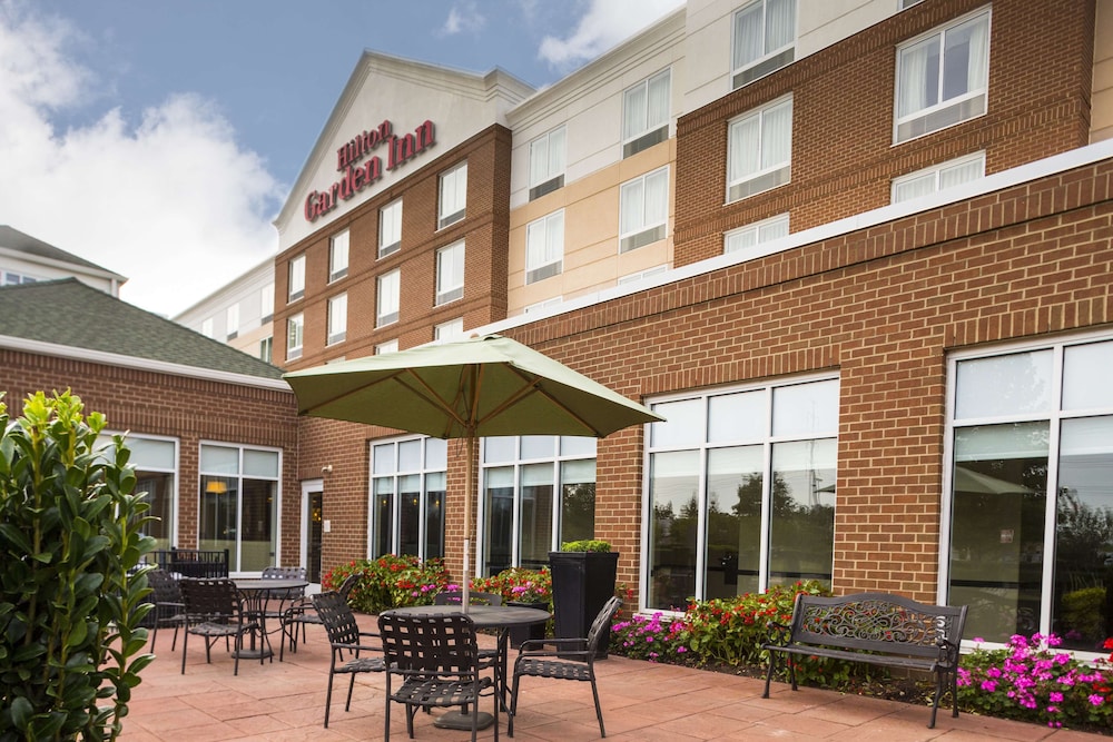 Hilton Garden Inn Hampton Coliseum Central - photo 36