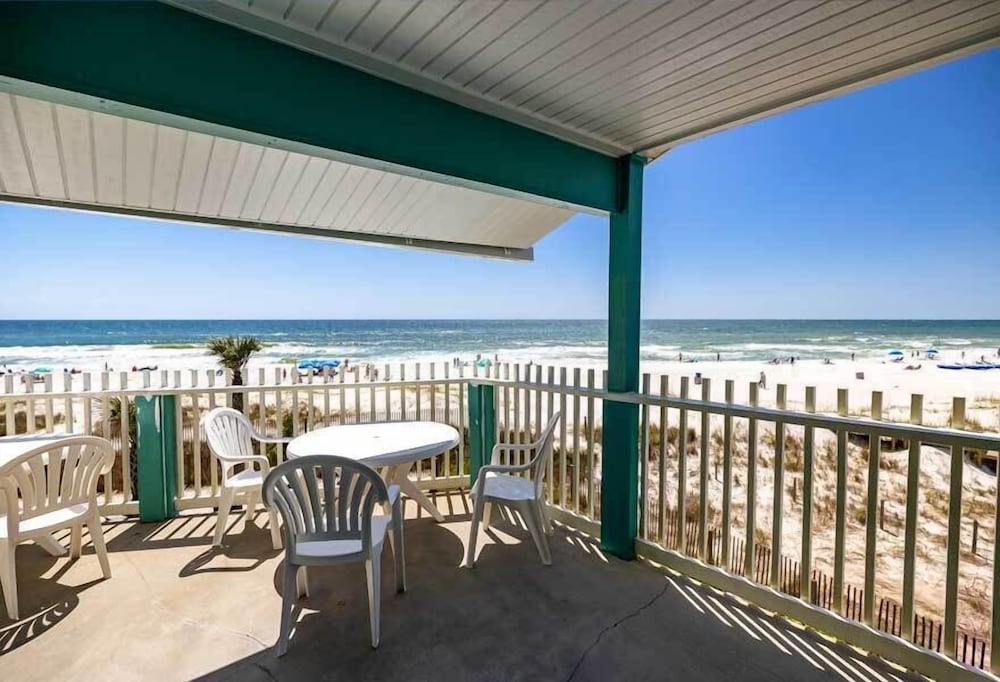 Sandpiper Beacon Beach Resort - photo 455