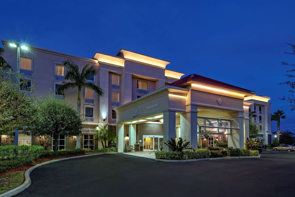 Hampton Inn & Suites Stuart North - featured photo