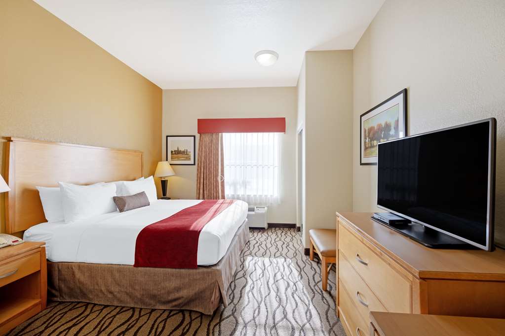 Best Western Plus Guymon Hotel & Suites - photo 12
