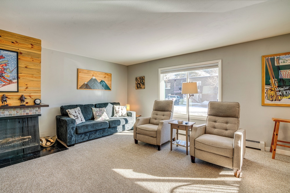 7 Mi To Ski Resort Dillon Condo with Mtn Views - photo 4