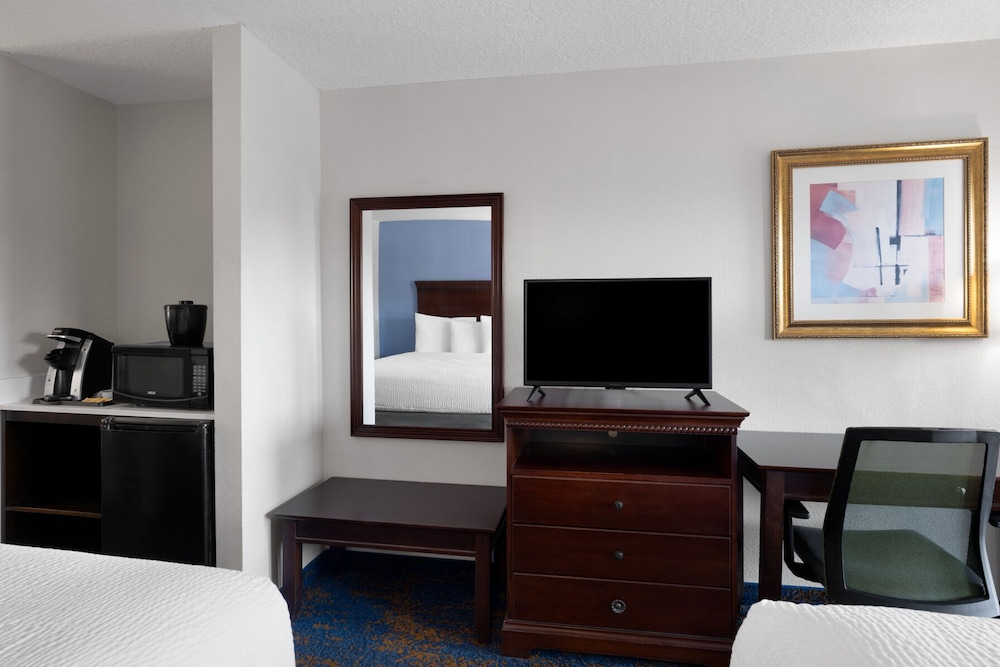 Hotel South Tampa & Suites - photo 9