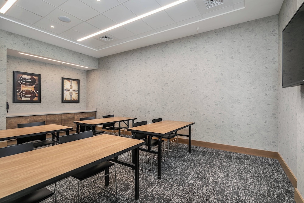 TownePlace Suites by Marriott Nashville Midtown - photo 51