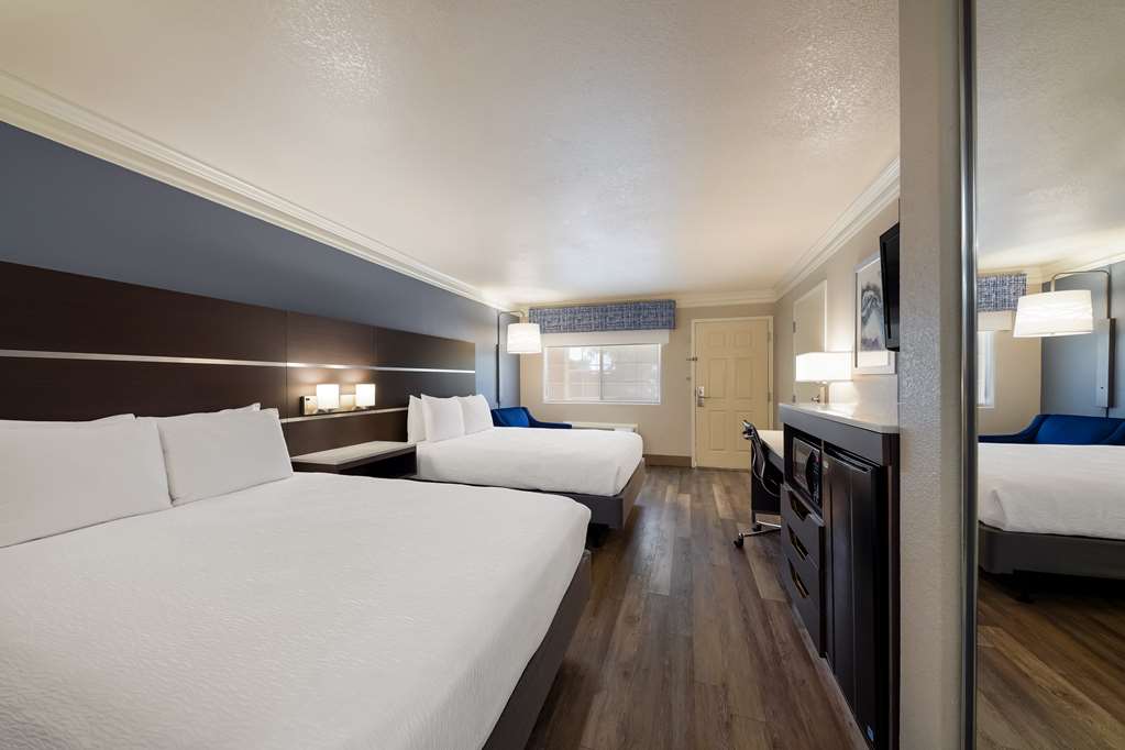 Best Western Inn & Suites Lemoore - photo 31