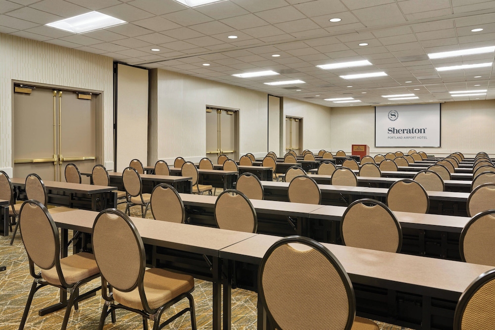 Sheraton Portland Airport Hotel - photo 24