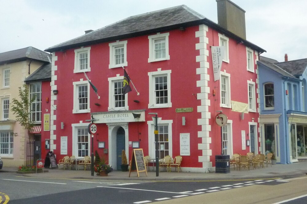 The Castle Hotel — 4-Star Luxury Hotel in Aberaeron, United Kingdom