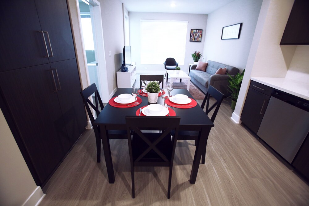 Hollywood Central Suites - photo 11