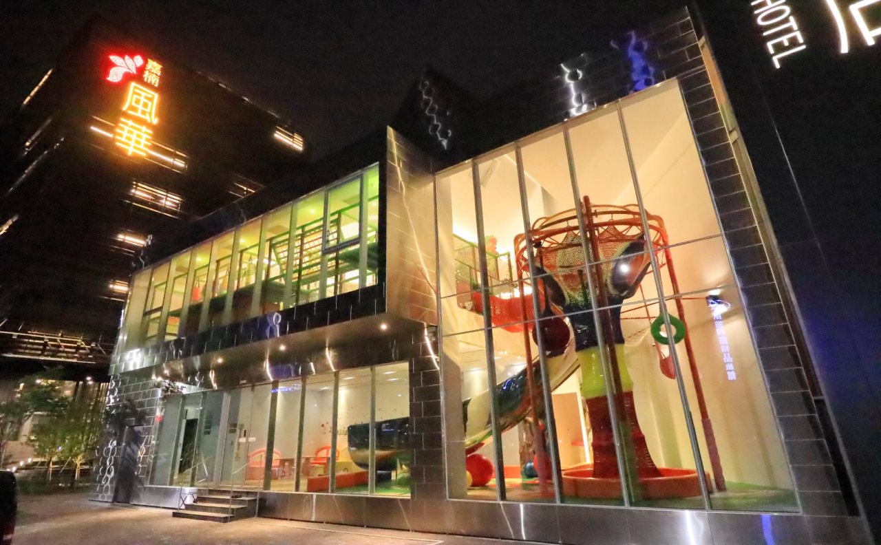 Orient Luxury Hotel — hotel in Jiayi Shi
