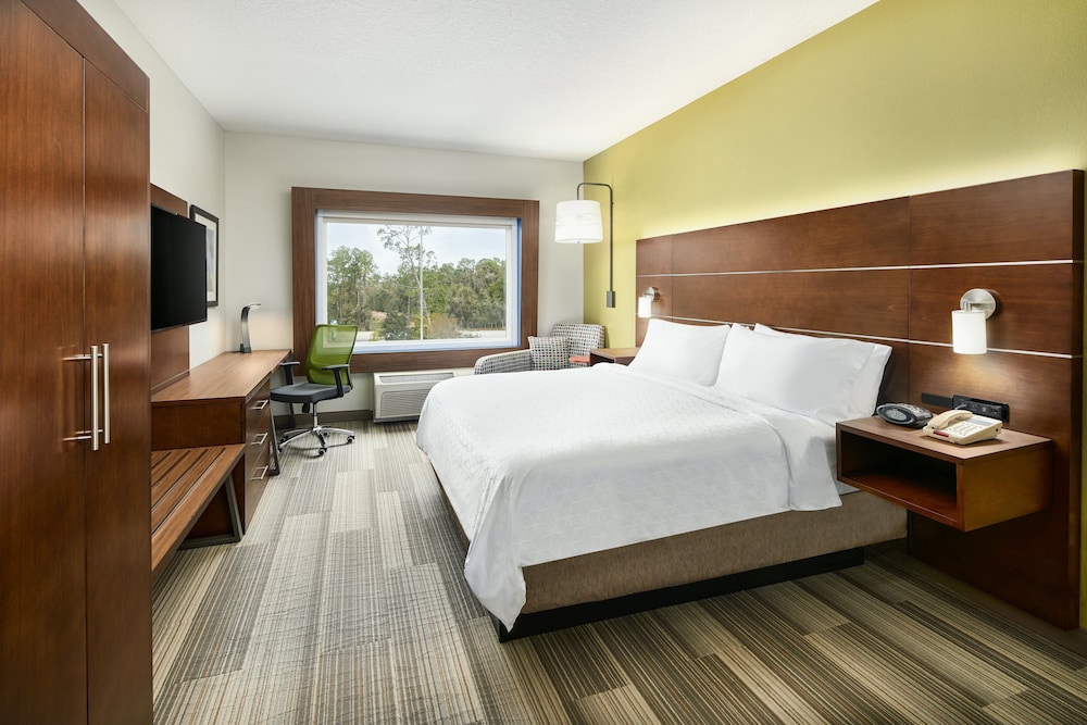 Holiday Inn Express Hotel & Suites Palatka Northwest - photo 4