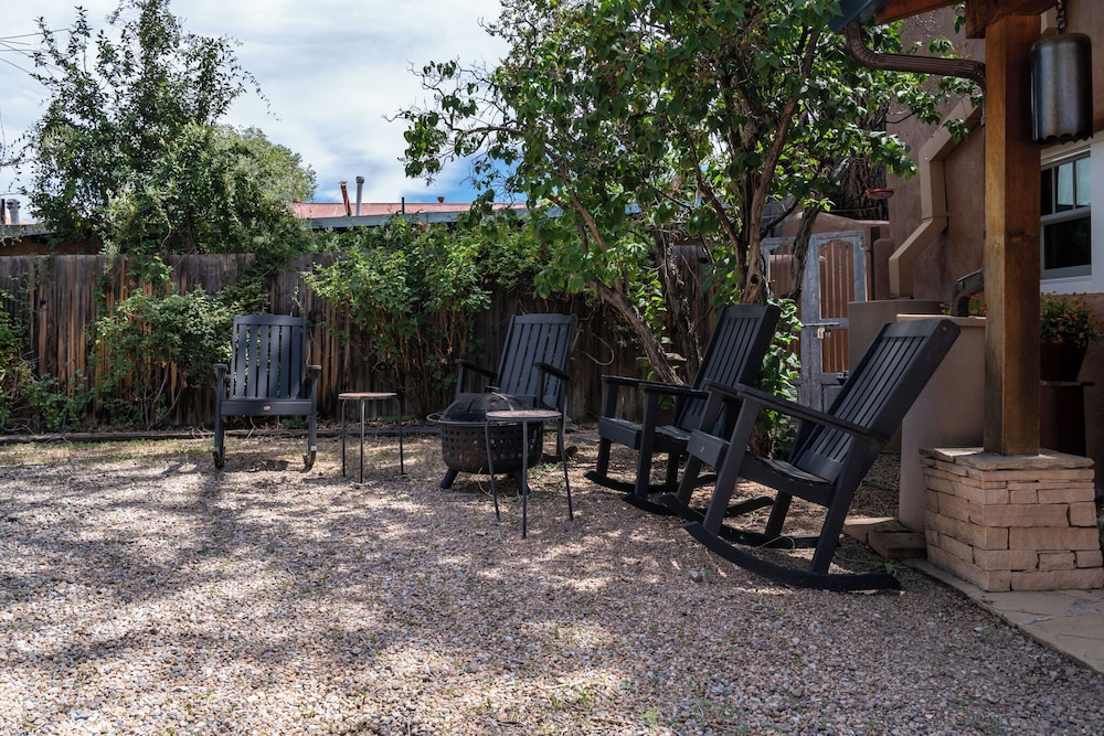 Finca Mapache by Kokopelli Property Management in Santa Fe, United States