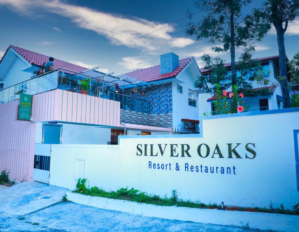 SS Silver Oaks Resort in Salem, India