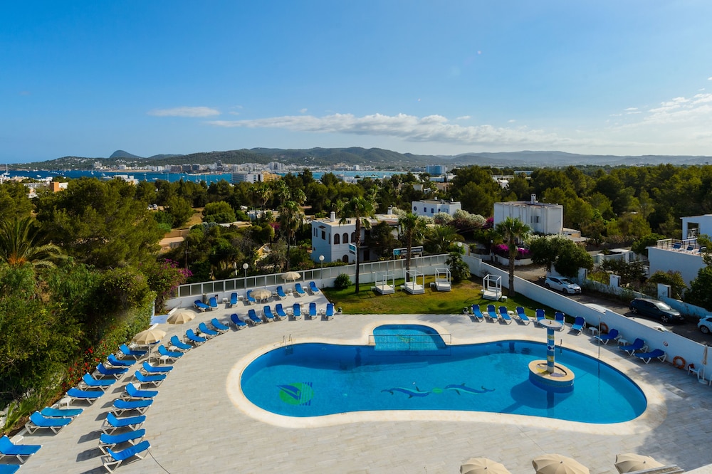 Aparthotel Vibra Monterrey in Sant Josep De Sa Talaia, Spain