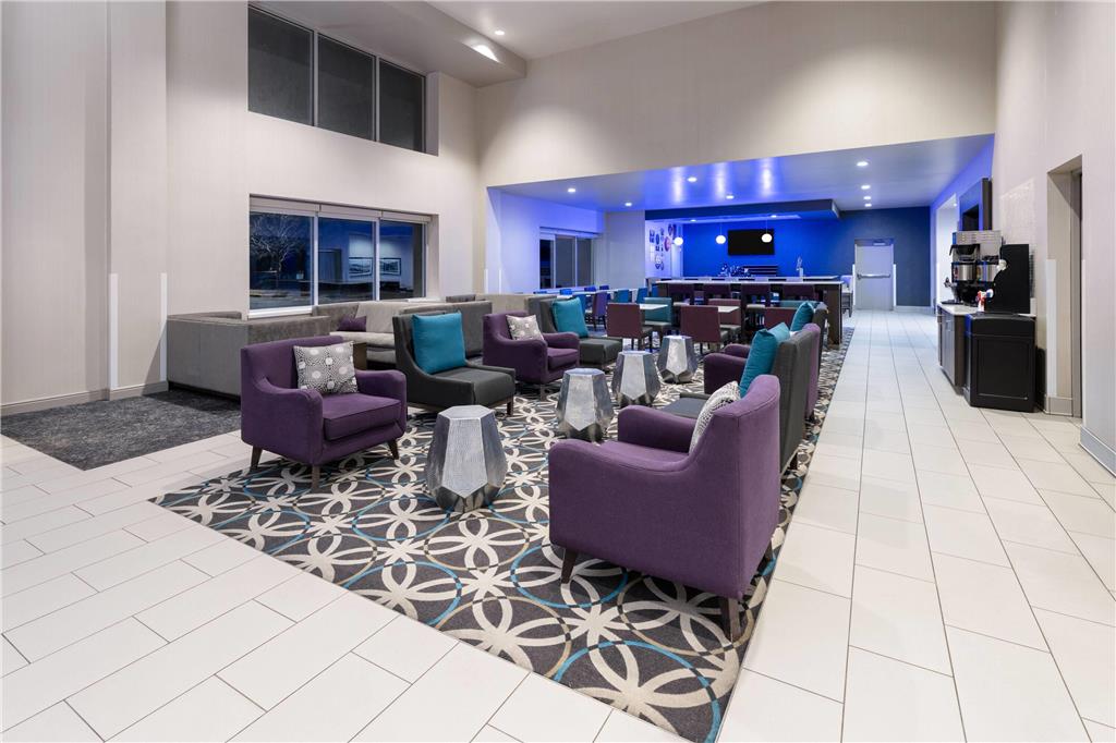 La Quinta Inn by Wyndham Fort Collins - photo 6