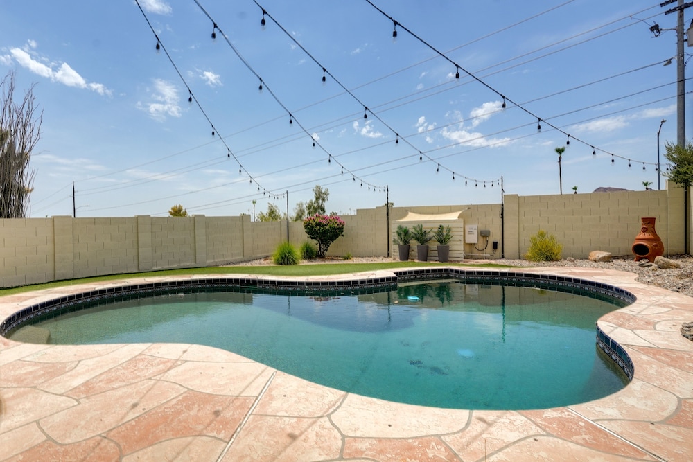 Luxury Mountain View Phoenix Hideaway — Phoenix
