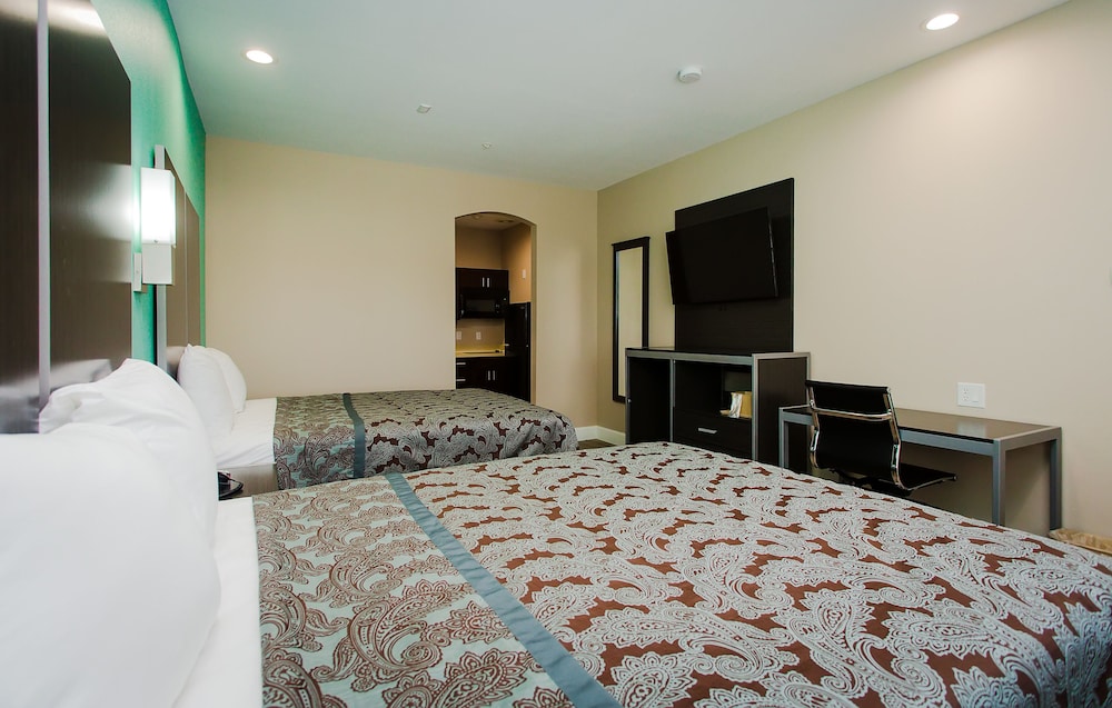 Palace Inn and Suites Willowbrook Mall - photo 3