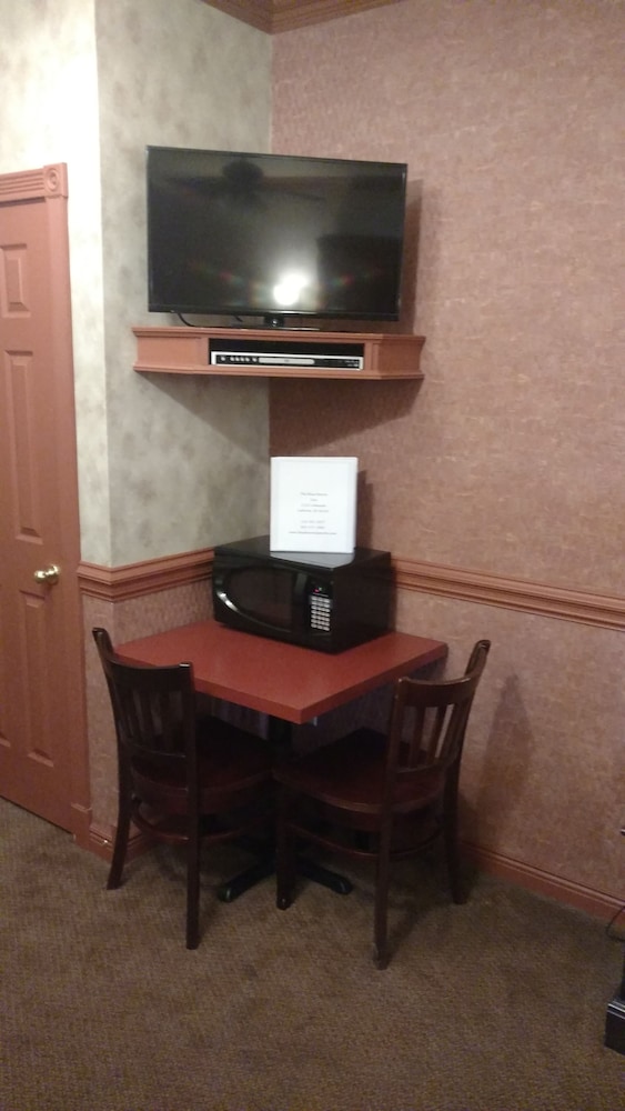 The Blue Heron Inn - photo 9
