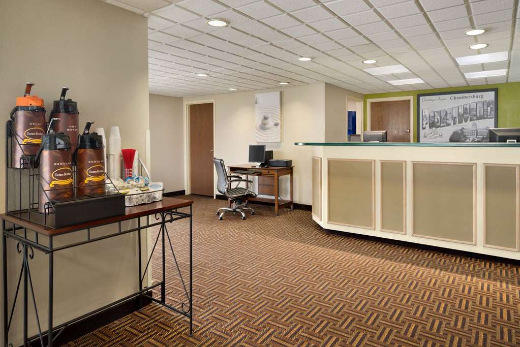 Super 8 by Wyndham Chambersburg I 81 - photo 3