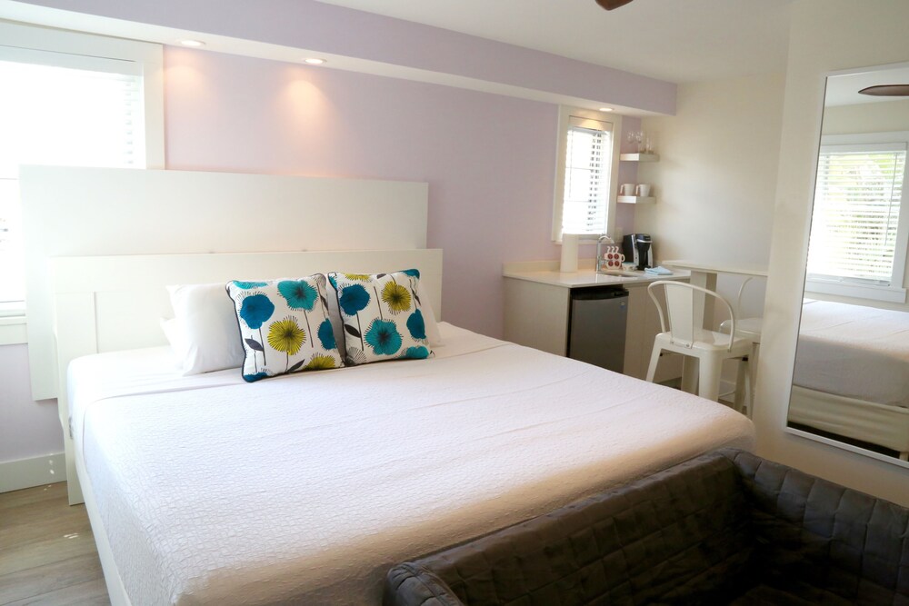 Seville Hotel and Apartments - photo 13