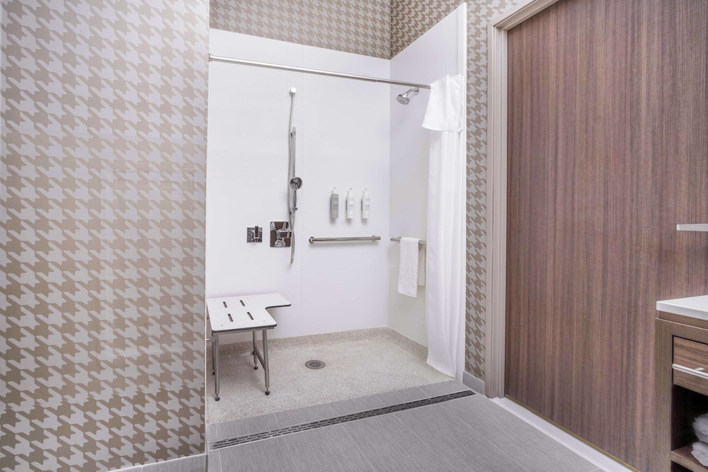 Home2 Suites by Hilton Lake Havasu City - photo 14