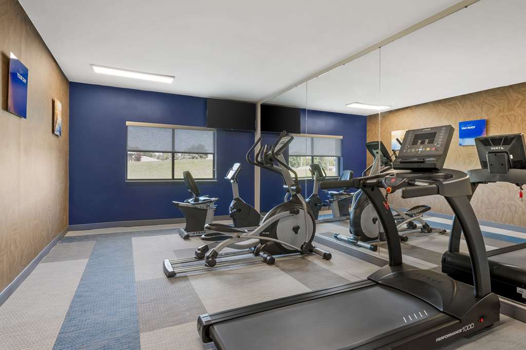 Comfort Inn Kendallville IN - photo 27