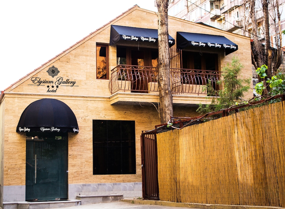 Elysium Gallery Hotel - carbon neutral hotel in Yerevan