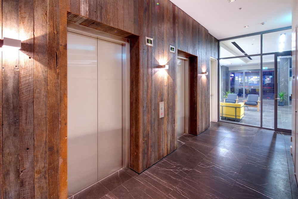 Zara Tower Hotel — Sydney — photo 4