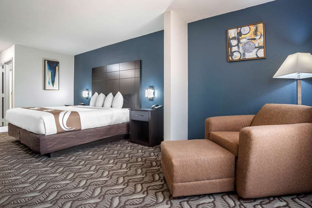 Quality Suites Baton Rouge East Denham Springs - photo 31