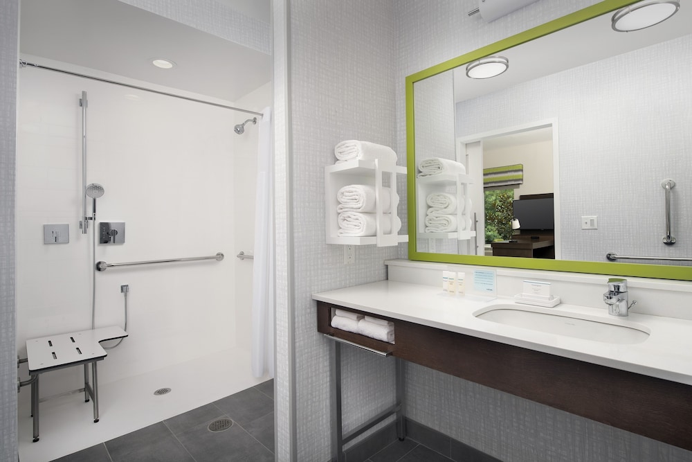 Hampton Inn & Suites Lexington Columbia - photo 23