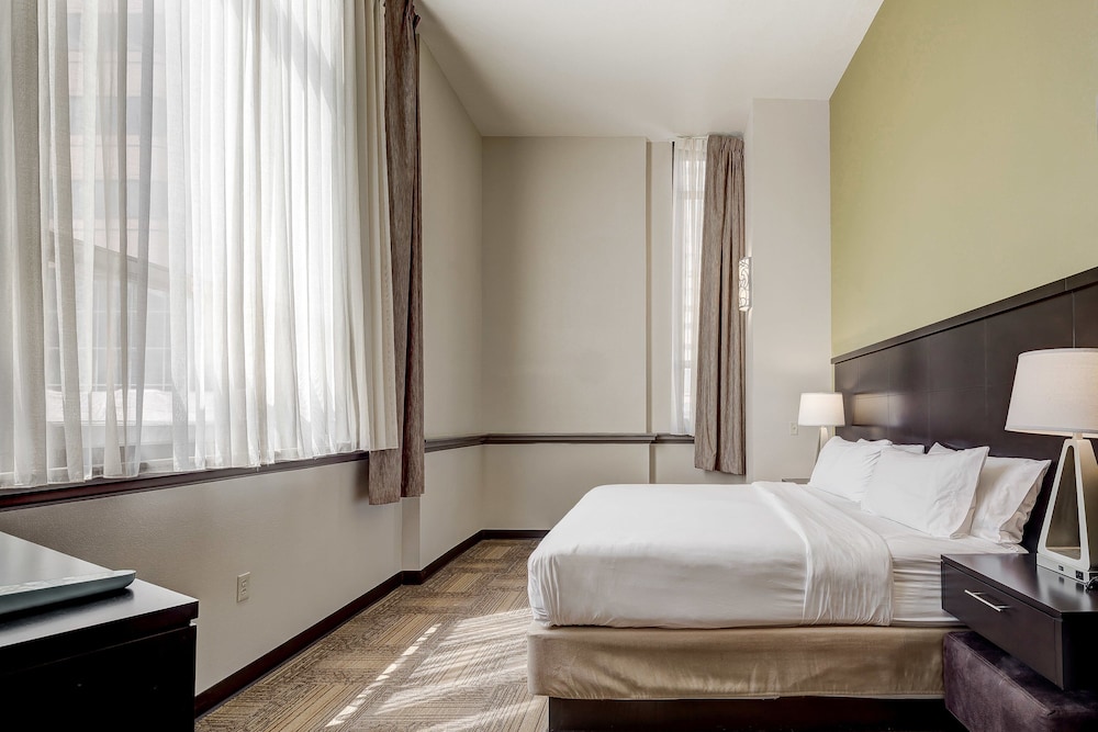 Staybridge Suites Baltimore Inner Harbor by IHG - photo 38