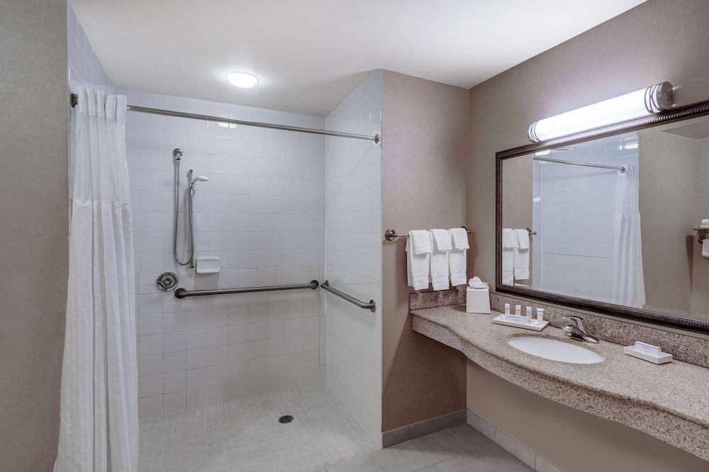Hilton Garden Inn Augusta - photo 27