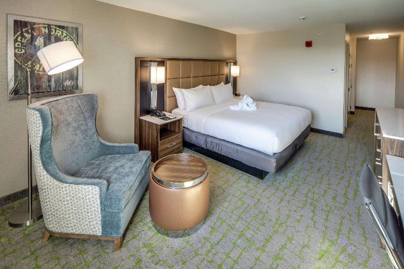 DoubleTree by Hilton Huntington - photo 75