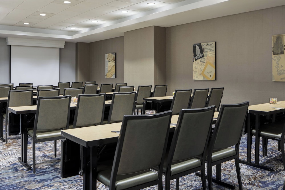 Courtyard by Marriott Fort Worth Downtown Blackstone - photo 45