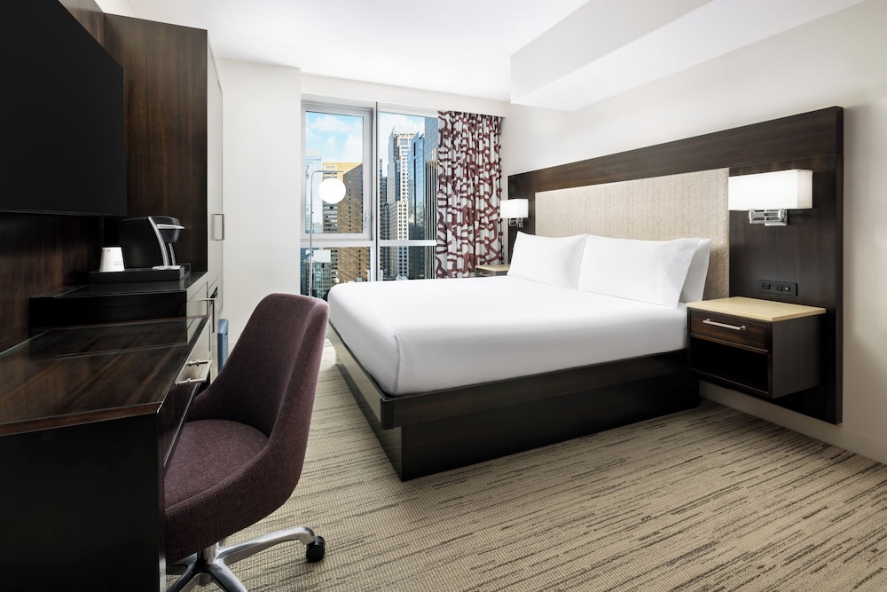 Hilton Garden Inn New York Times Square Central - photo 34