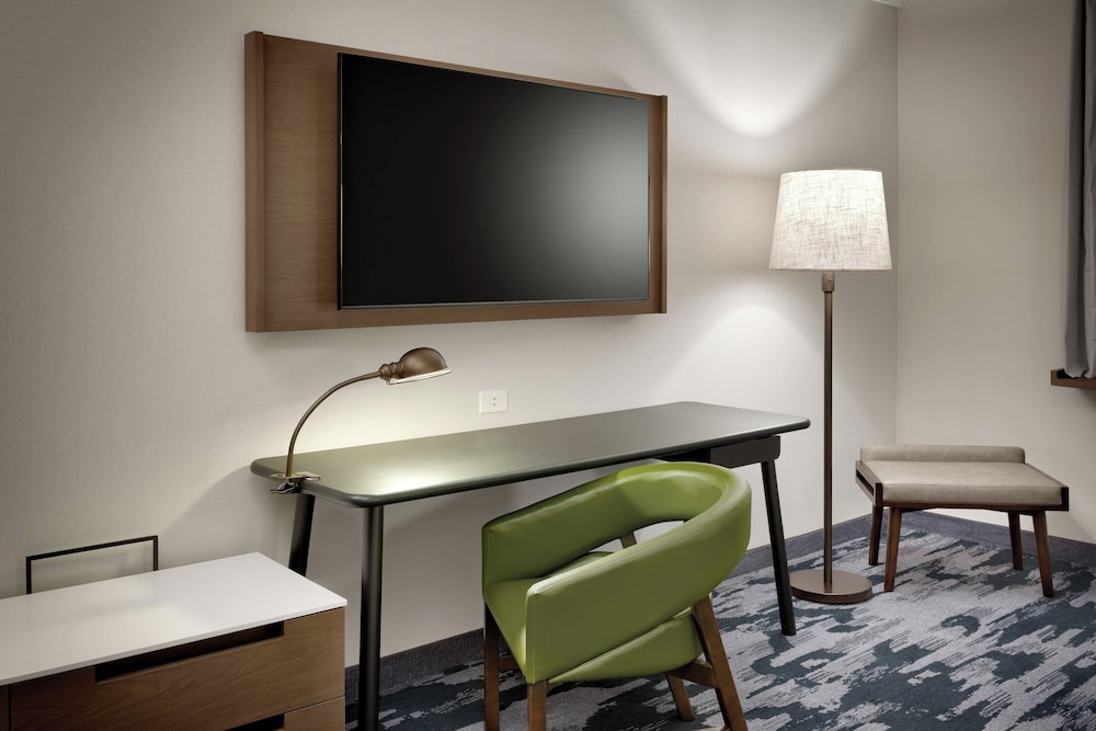 Fairfield Inn & Suites by Marriott Fort Smith - photo 9