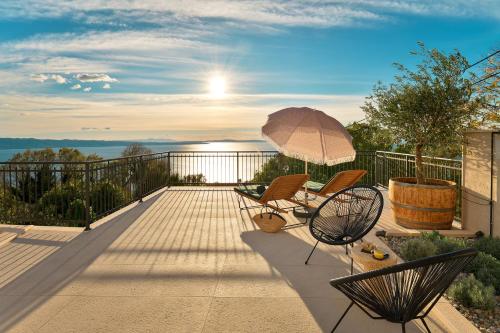 Villa Kiki — 4-Star Luxury Hotel in Podstrana, Croatia
