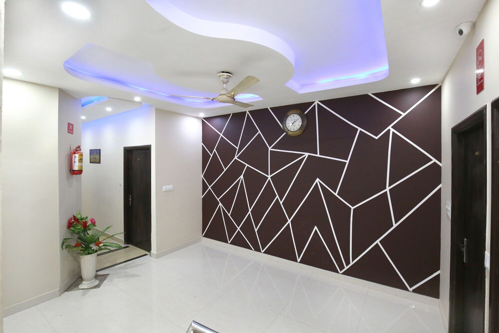 Hotel J S Regency