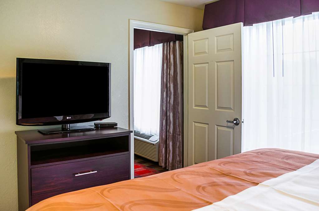 Quality Inn Vicksburg - photo 25