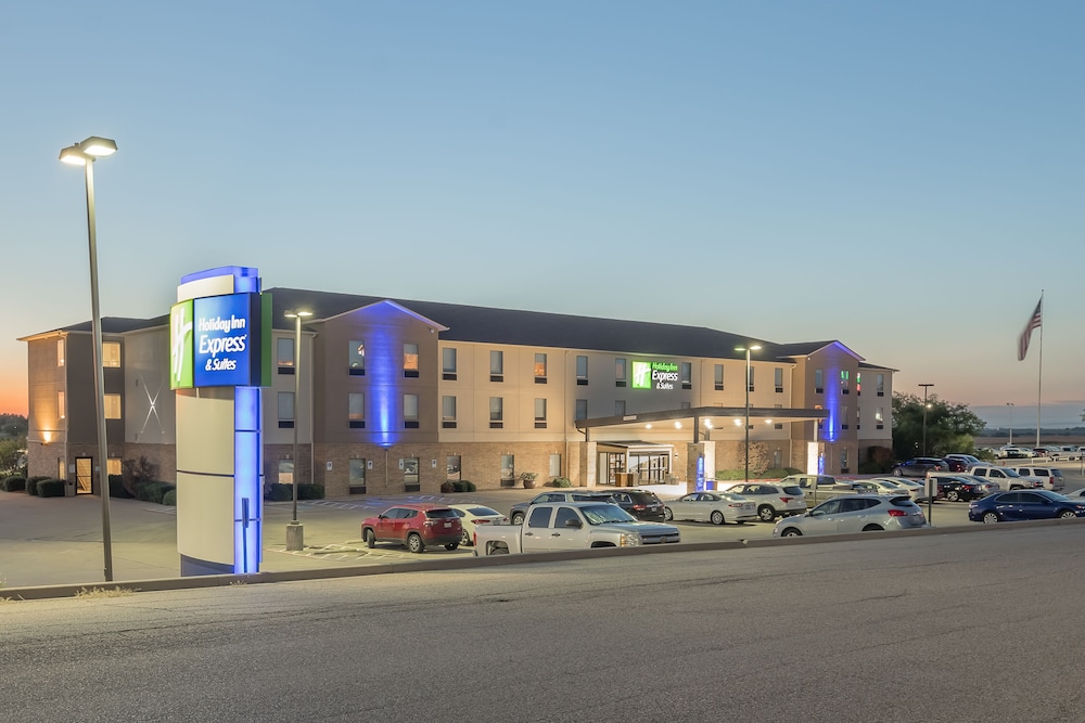 Holiday Inn Express & Suites N Waco Area West by IHG - photo 51