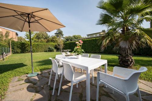 Villa Barsotti Luxury Apartment — 4-Star Luxury Hotel in Lucca, Italy